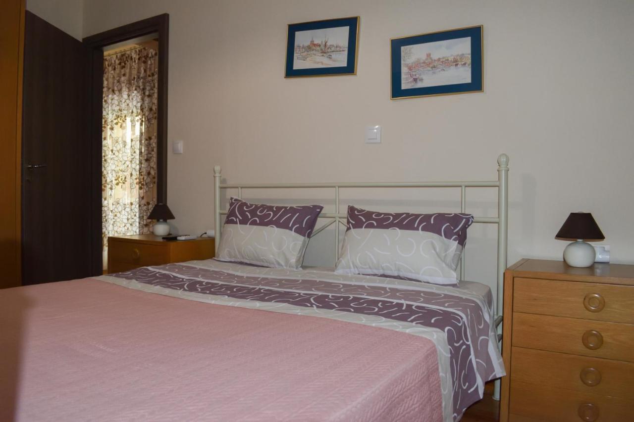 דירות ניקיטי Petros House מראה חיצוני תמונה