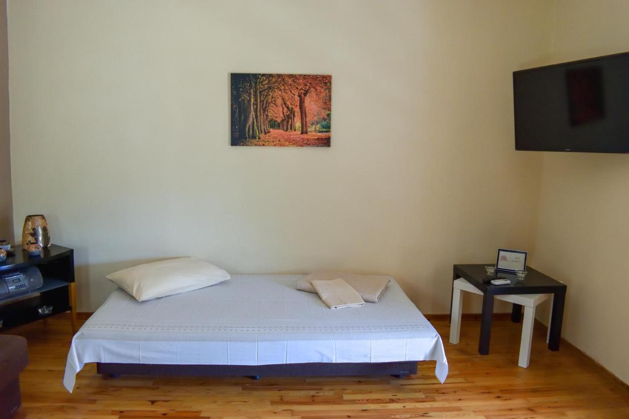 דירות ניקיטי Petros House מראה חיצוני תמונה